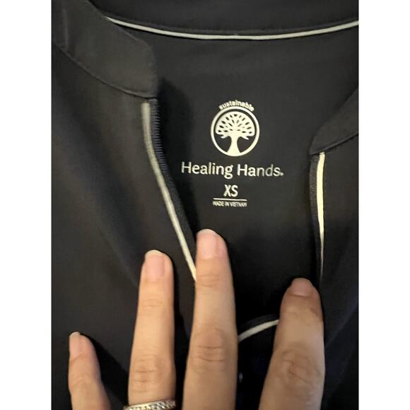 Healing Hands Top size XS Dark gray NEW Short Sleeves Medical Uniform - Picture 4 of 10